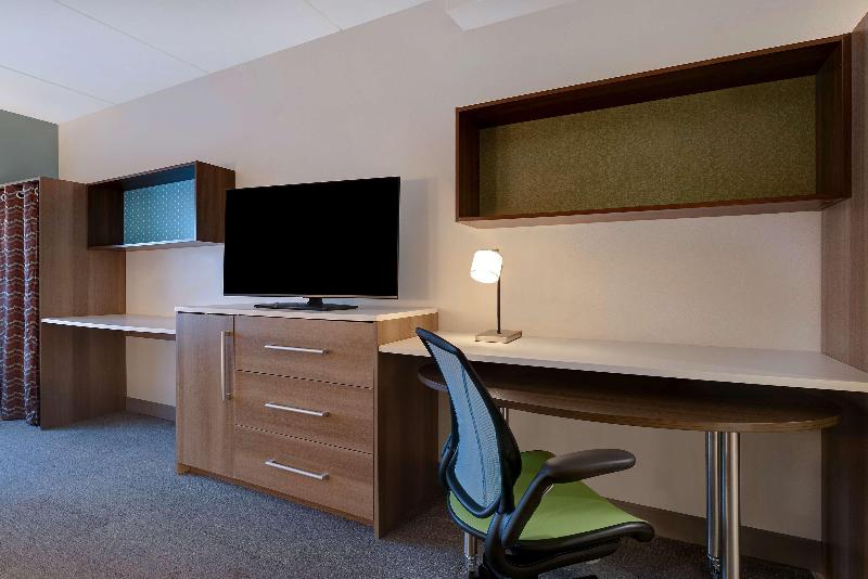 Home2 Suites By Hilton Gulf Breeze Pensacola Area image