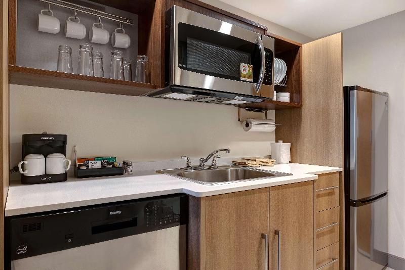Home2 Suites By Hilton Gulf Breeze Pensacola Area image