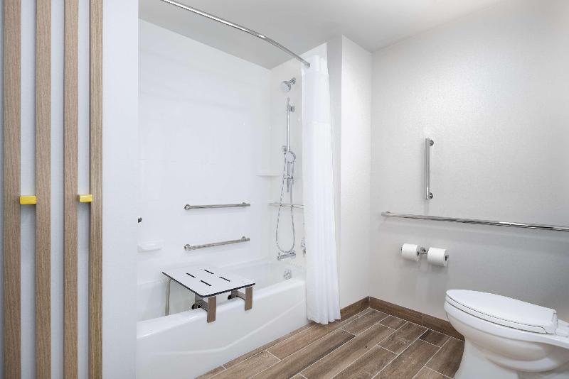 Hampton Inn By Hilton Verona At Turning Stone image