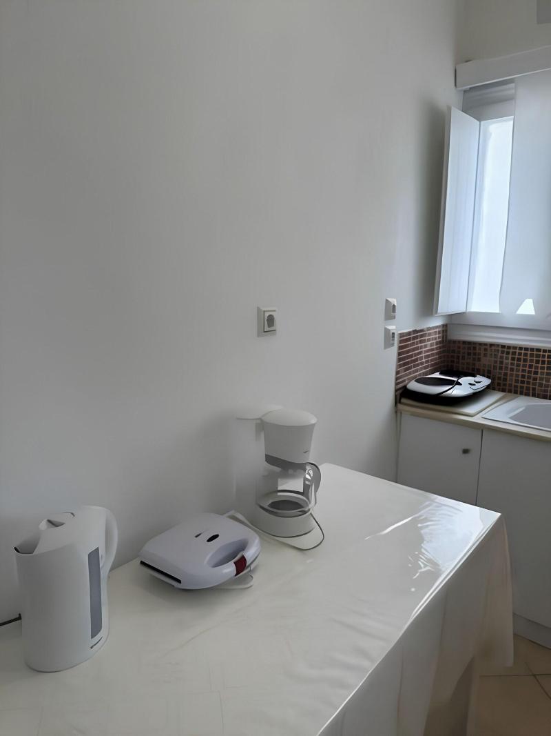 Vina's Place image