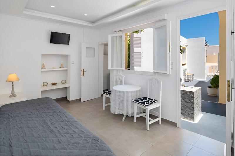 Vina's Place image