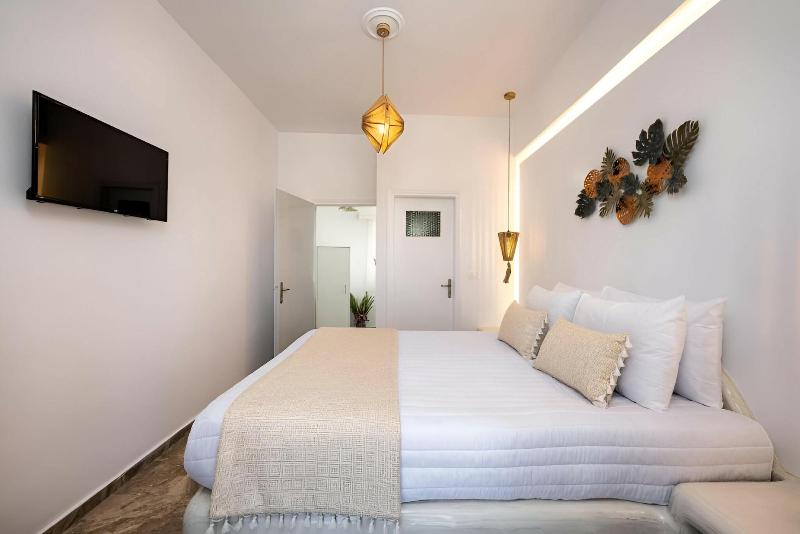 Vina's Place image