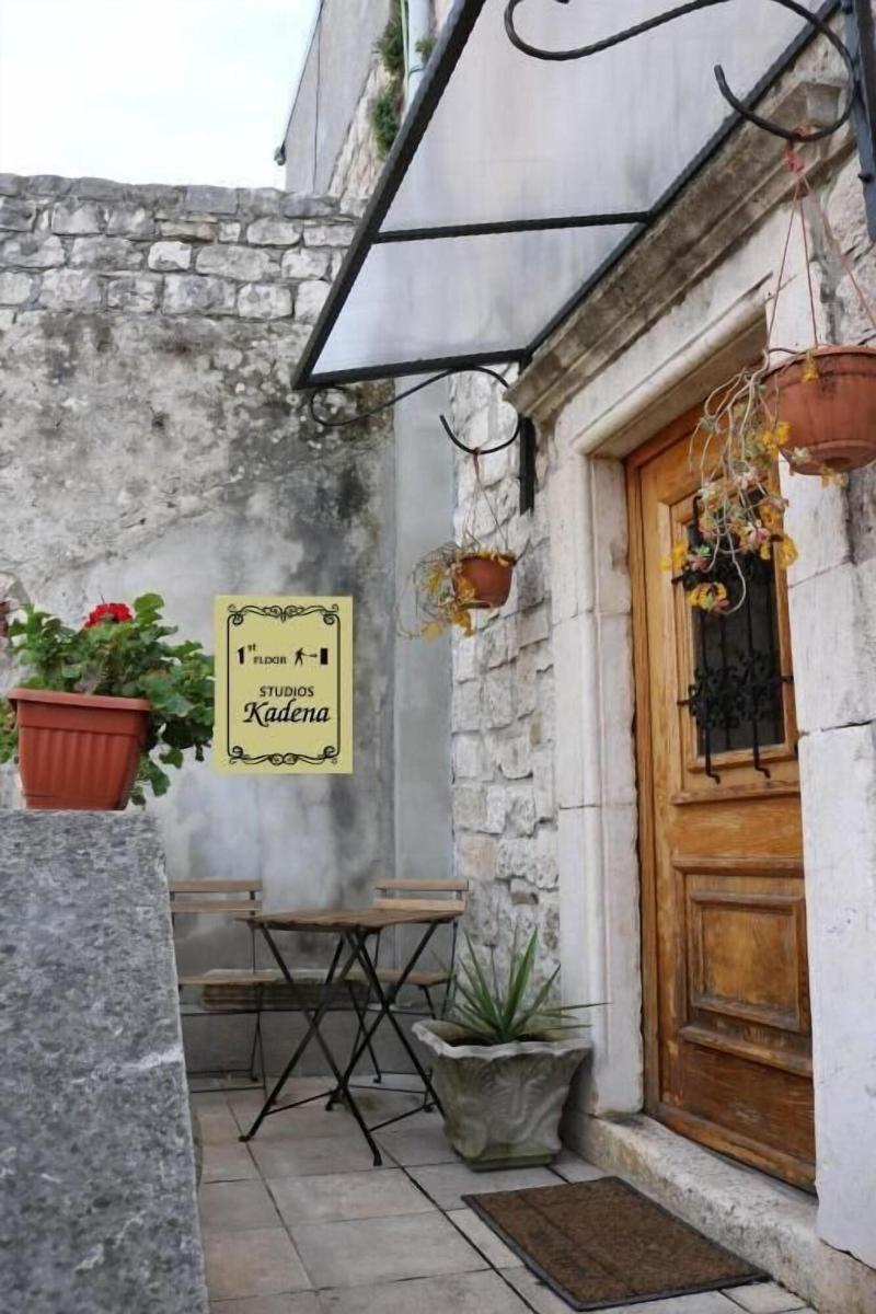 Studios Kadena image