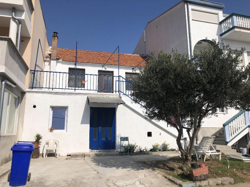 Kisas Place — main photo