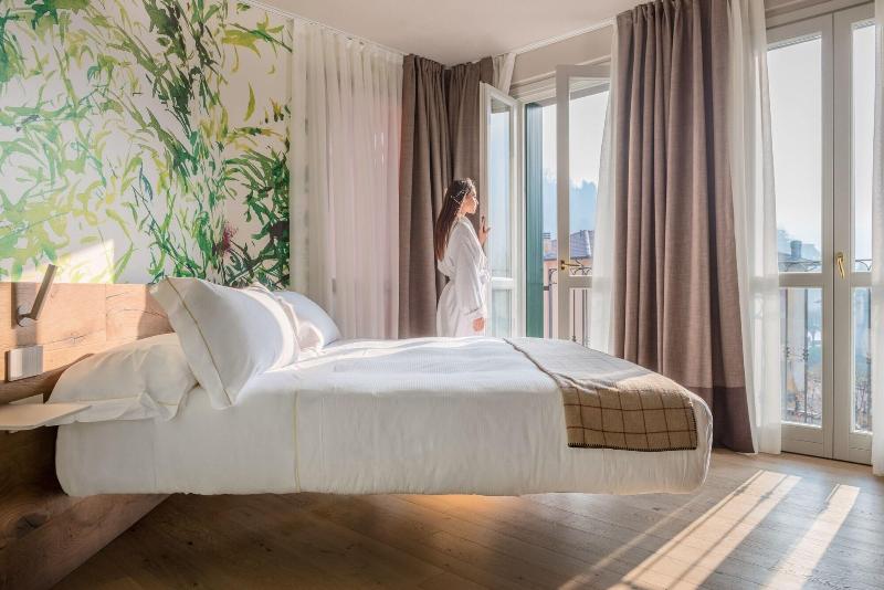 Qc Room San Pellegrino image
