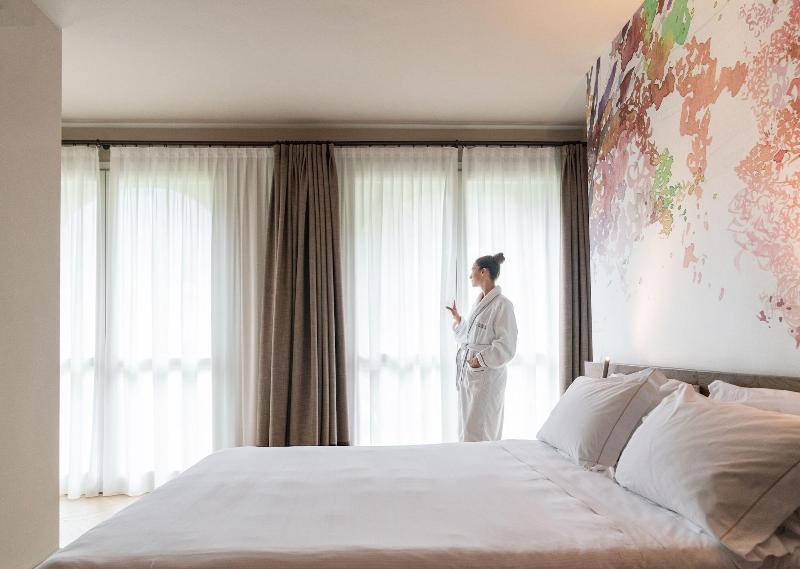 Qc Room San Pellegrino image