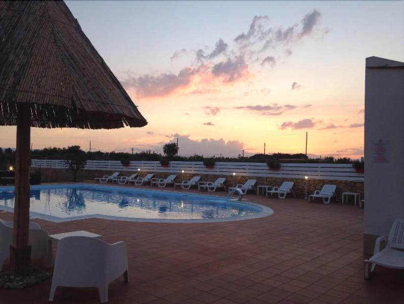 Apollonion Country House