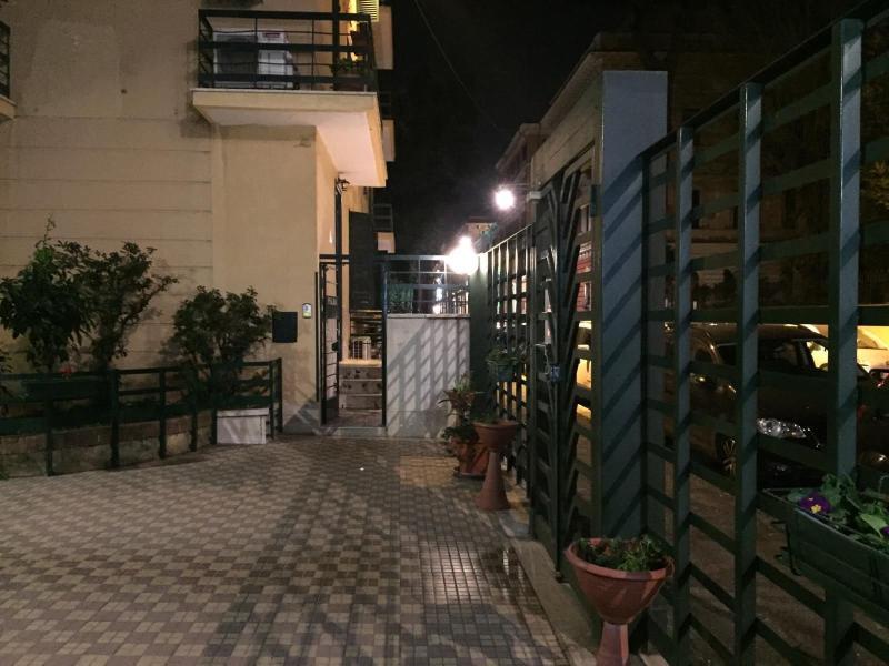 Flower Guesthouse image