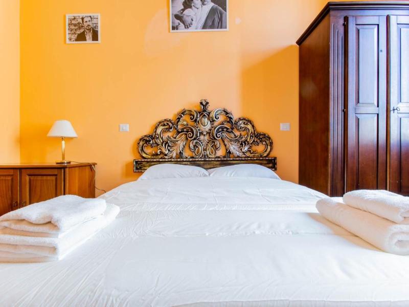 Flower Guesthouse image