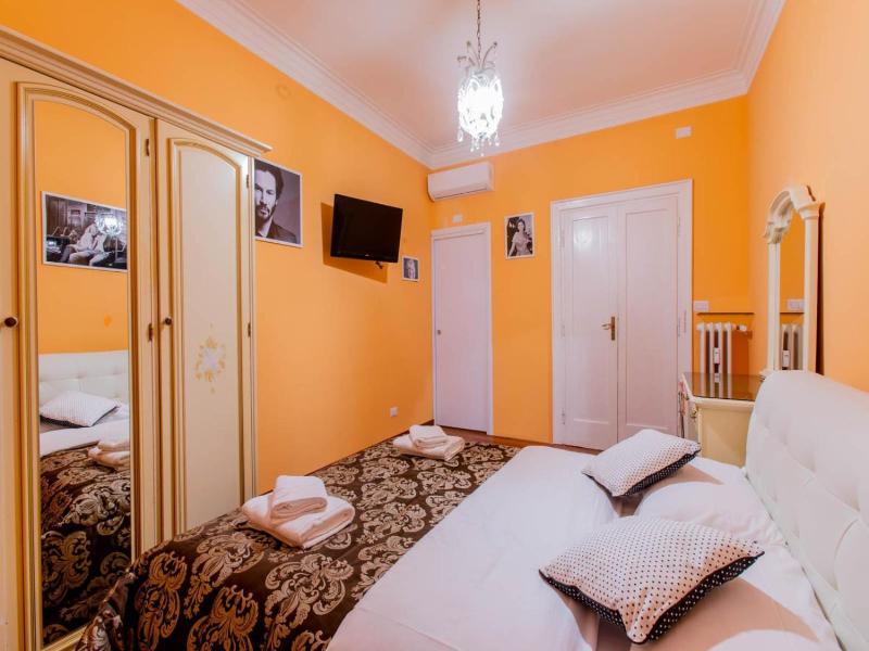 Flower Guesthouse image
