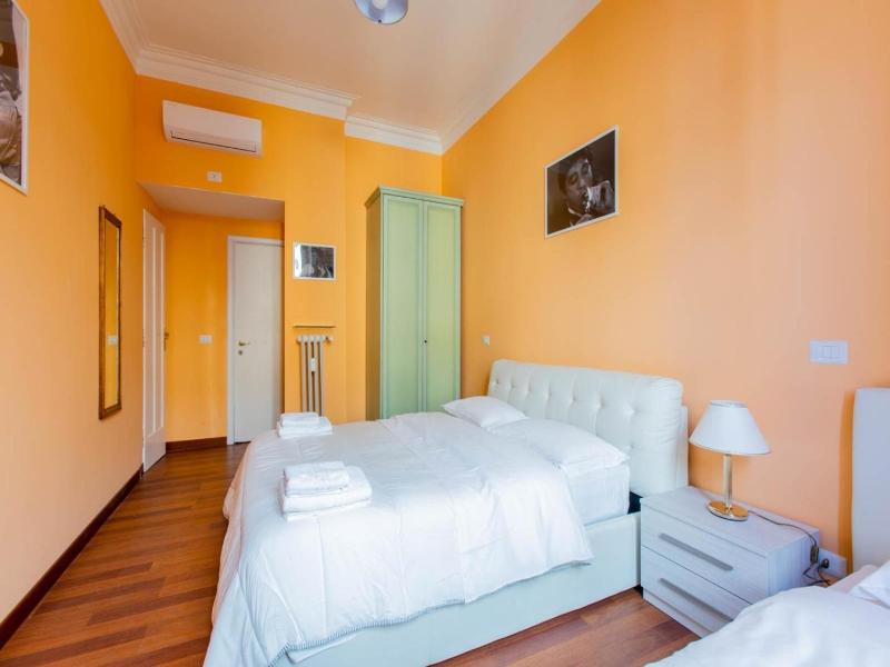 Flower Guesthouse image