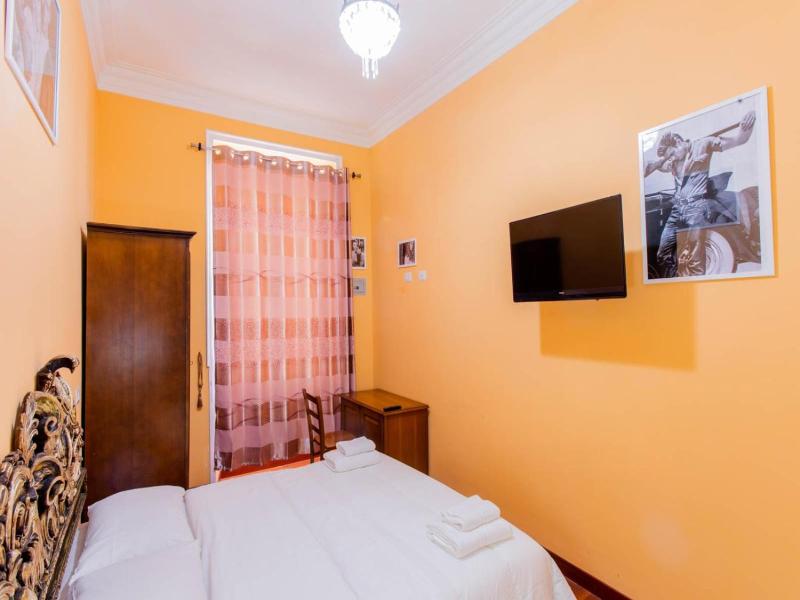 Flower Guesthouse image