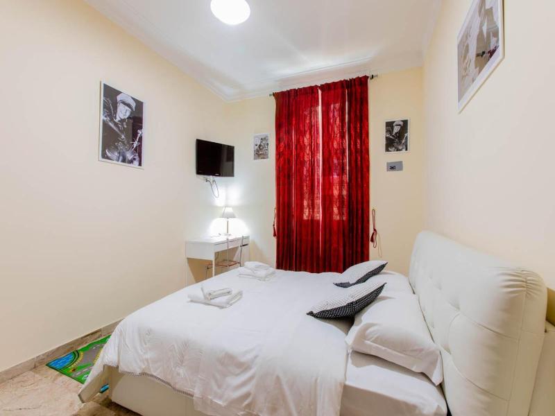 Flower Guesthouse image