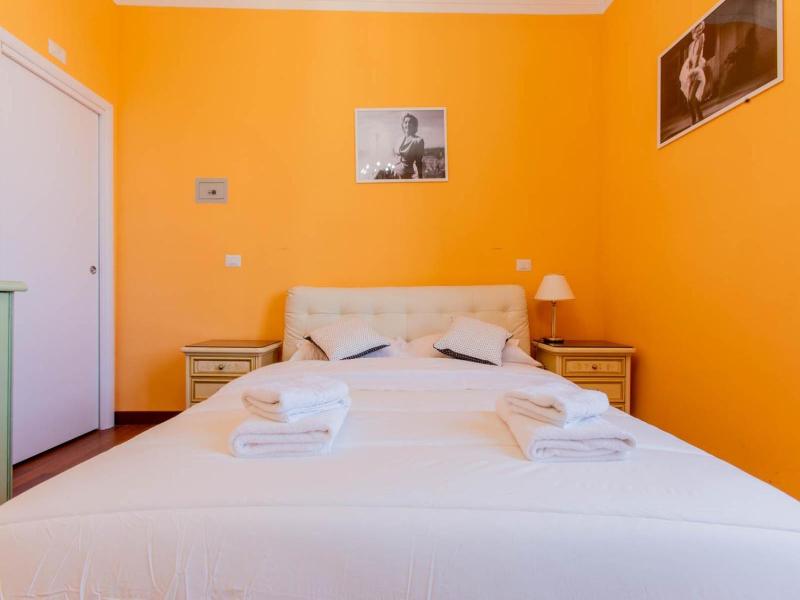 Flower Guesthouse image