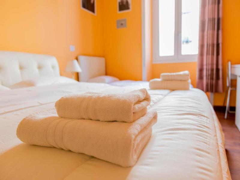 Flower Guesthouse image