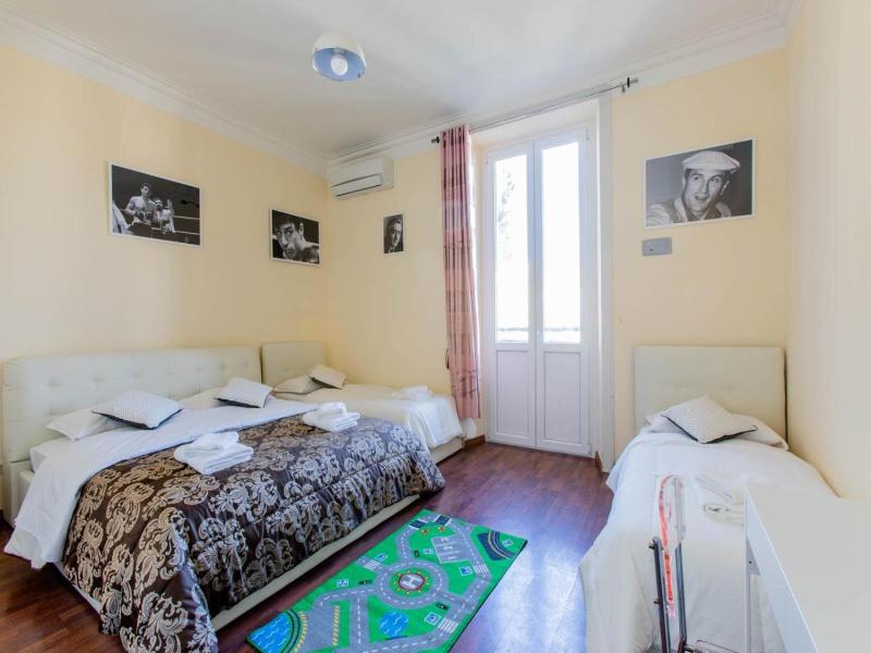 Flower Guesthouse image