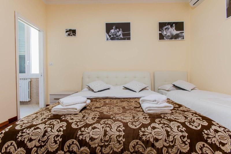 Flower Guesthouse image