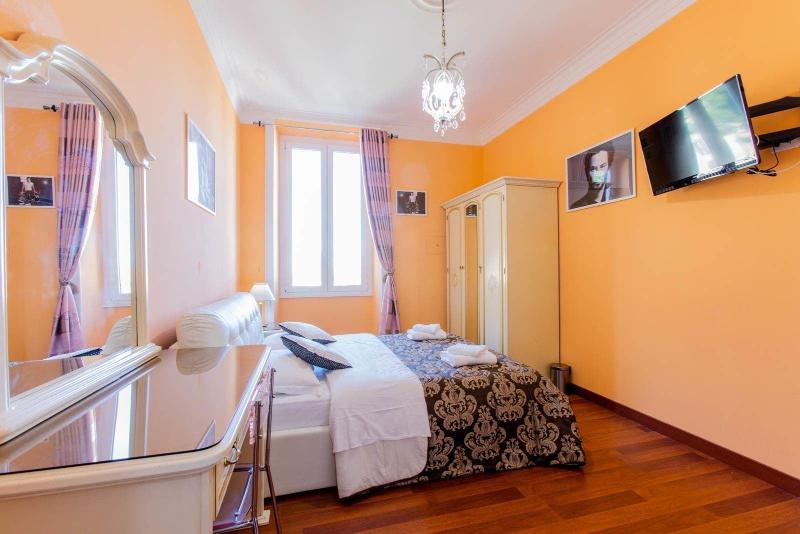 Flower Guesthouse image