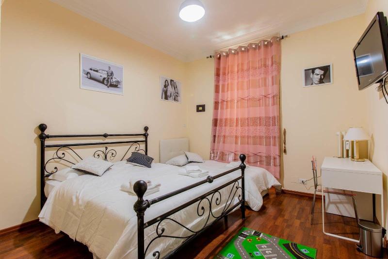 Flower Guesthouse image