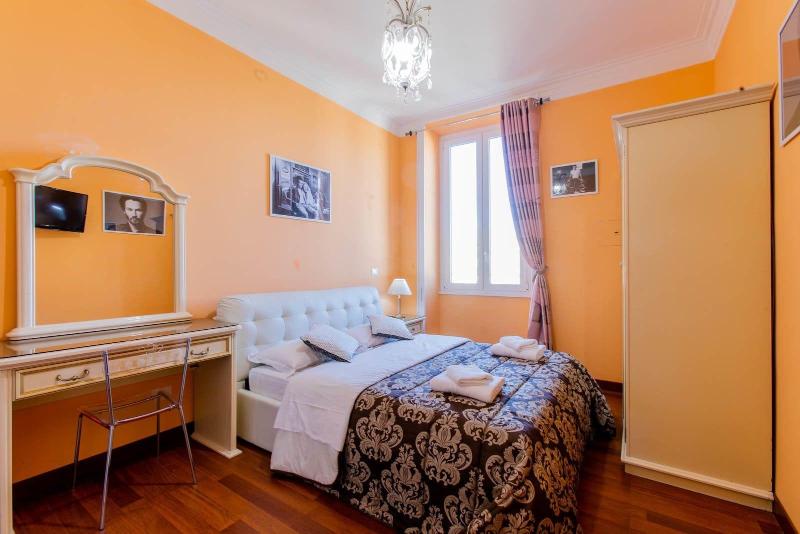 Flower Guesthouse image
