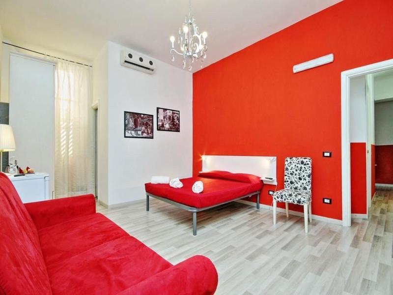 Lucky Holiday Rooms image