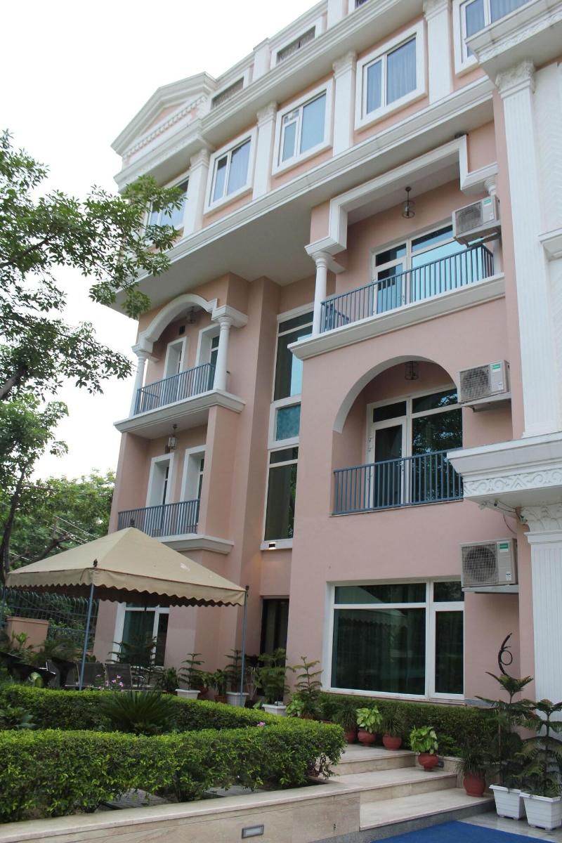 Royal Residence Iffco Chowk image