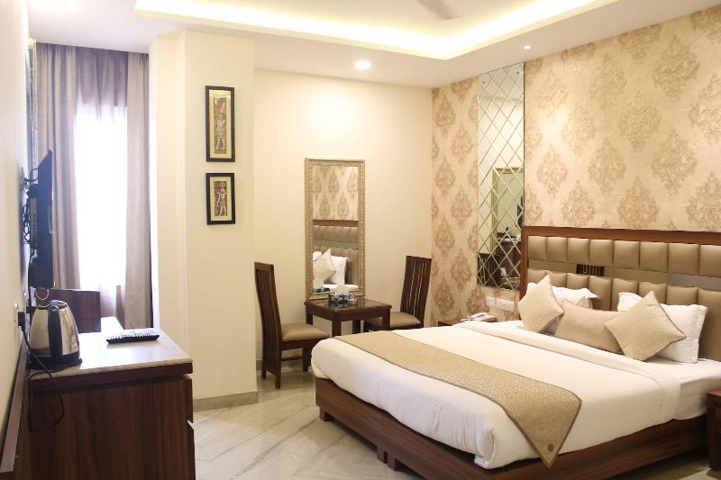 Royal Residence Iffco Chowk image