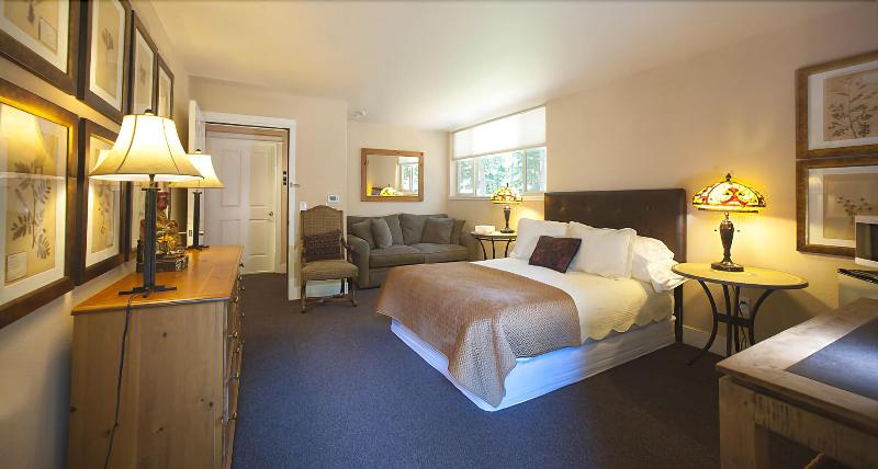 Harmony Ridge Lodge image