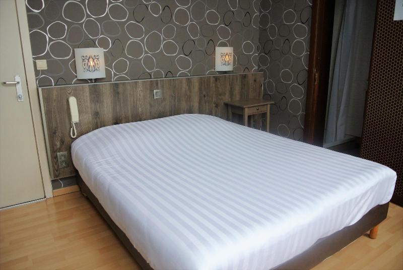 Hotel Tropicana image