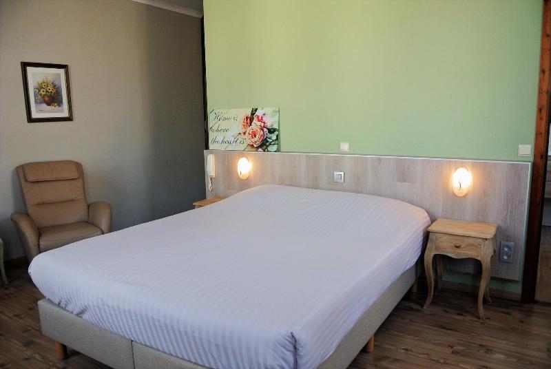 Hotel Tropicana image