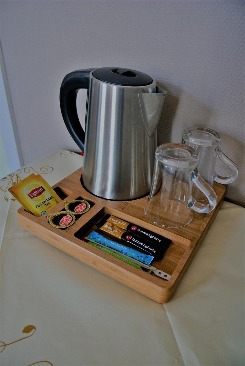 Hotel Tropicana image