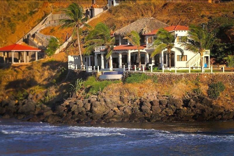 Vista Las Olas Surf Resort image