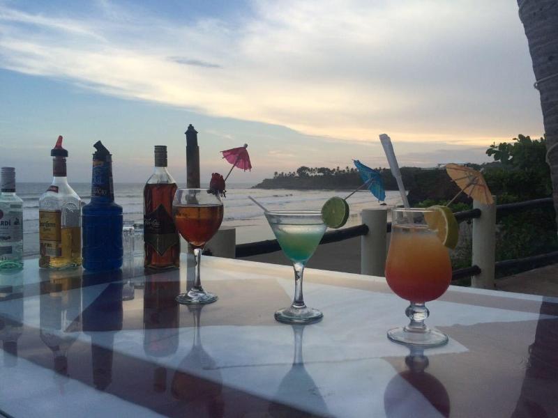 Vista Las Olas Surf Resort image
