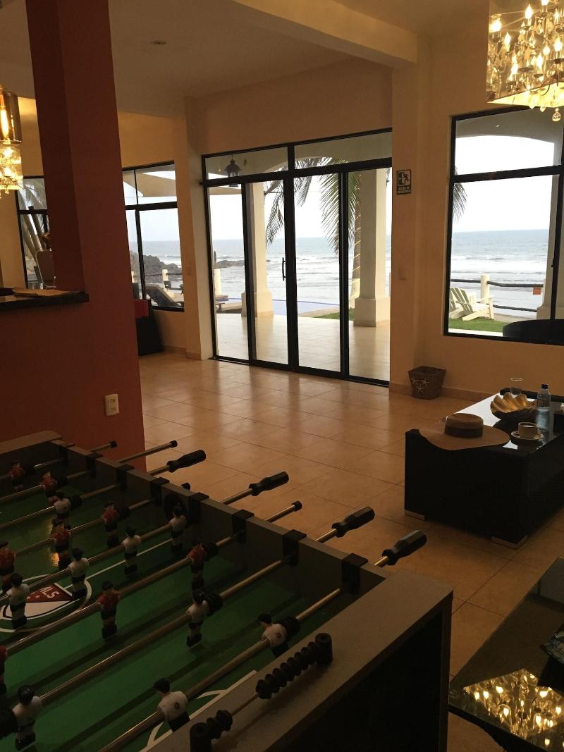 Vista Las Olas Surf Resort image