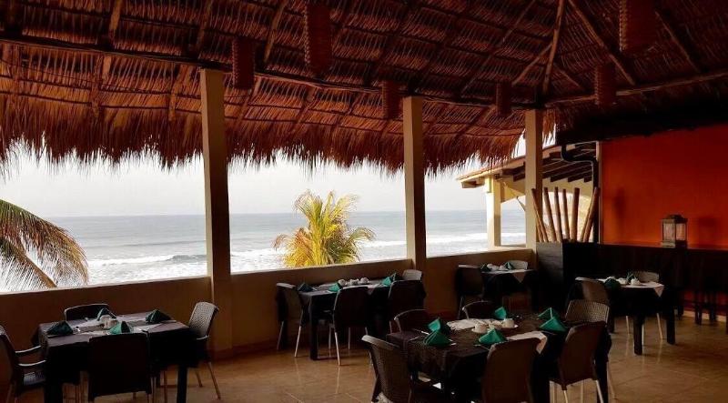 Vista Las Olas Surf Resort image