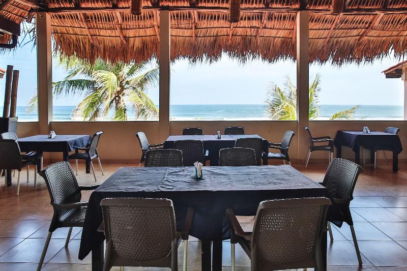 Vista Las Olas Surf Resort image