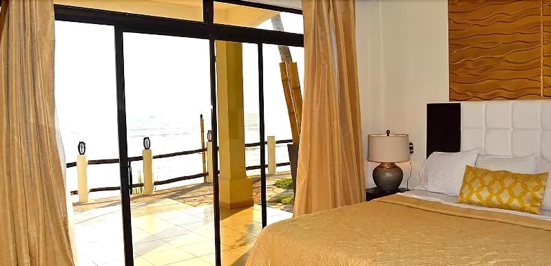 Vista Las Olas Surf Resort image