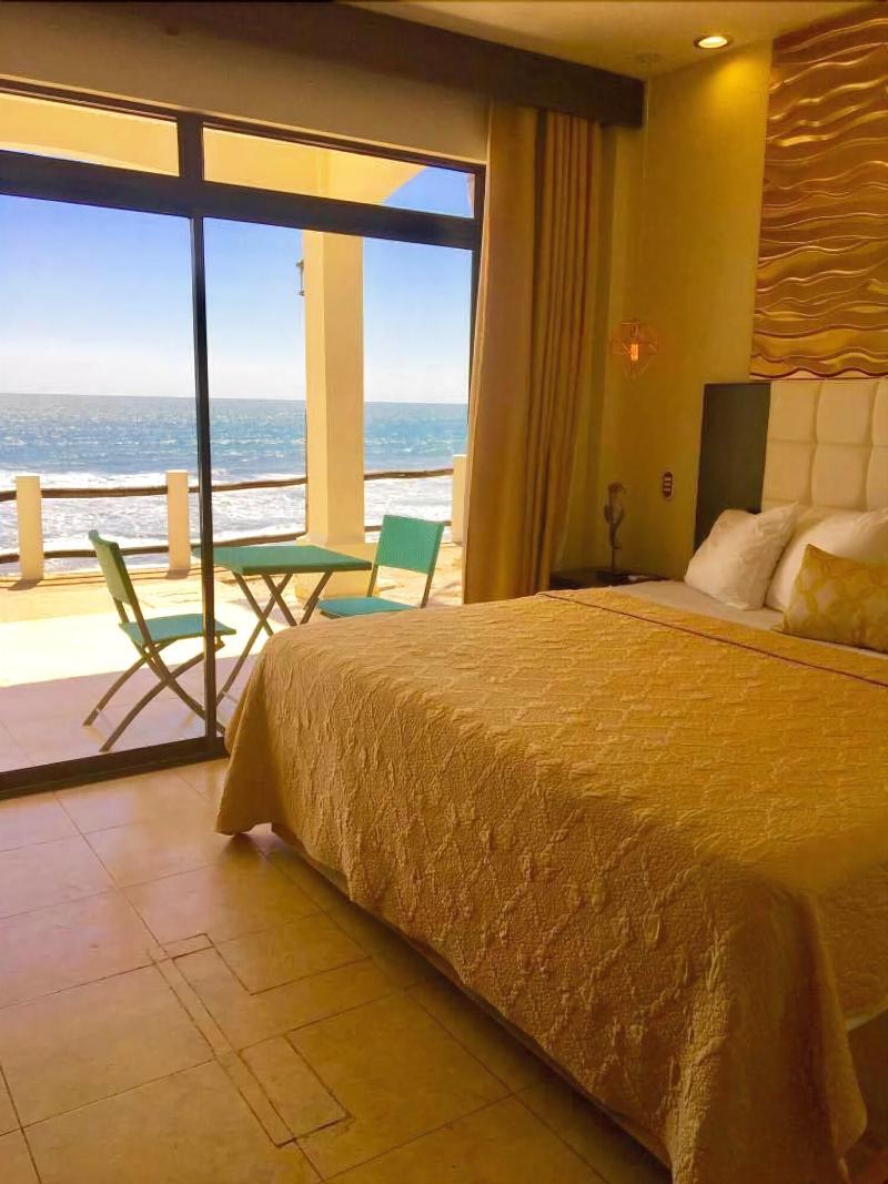 Vista Las Olas Surf Resort image