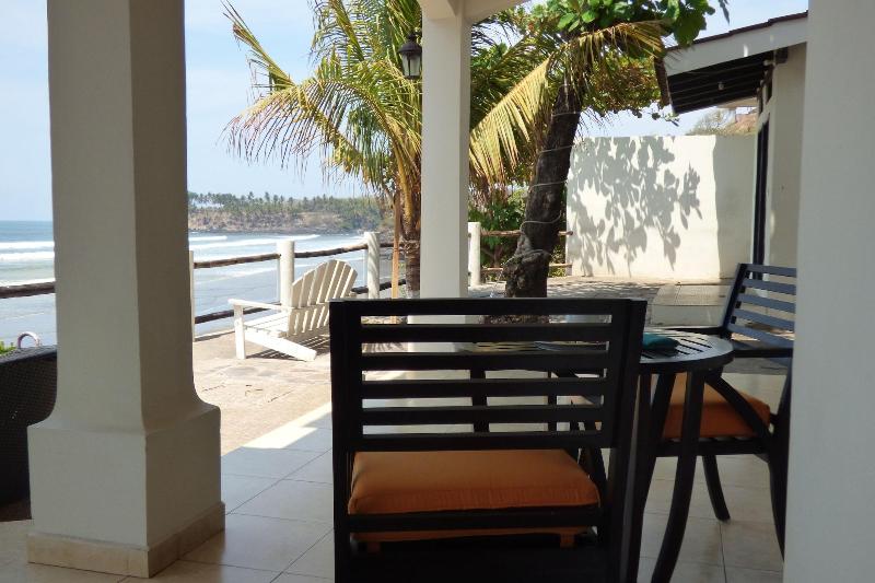 Vista Las Olas Surf Resort image