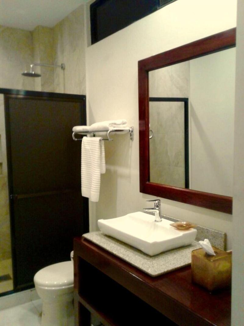 Vista Las Olas Surf Resort image