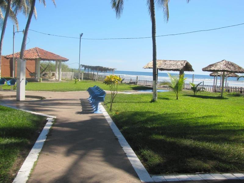 Tropiclub Playa El Cuco image