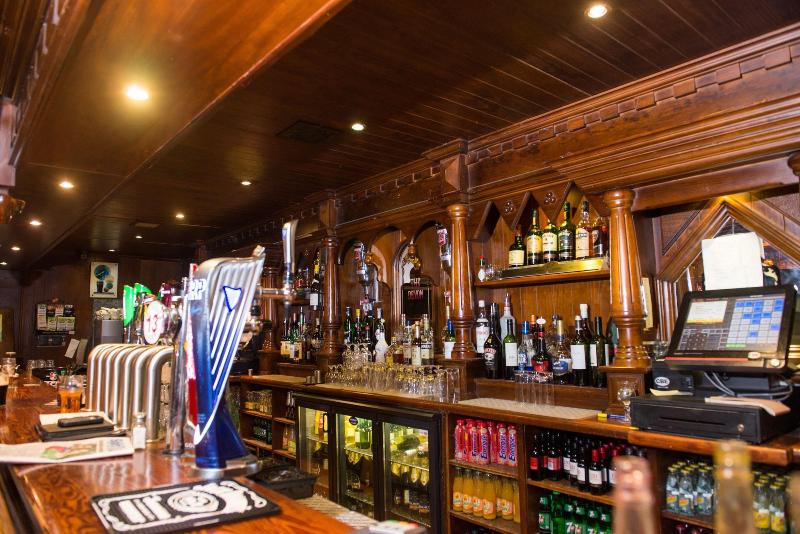 The Devon Inn Hotel image