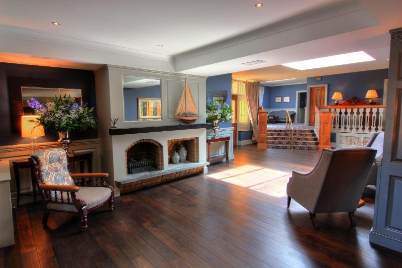 The Devon Inn Hotel image