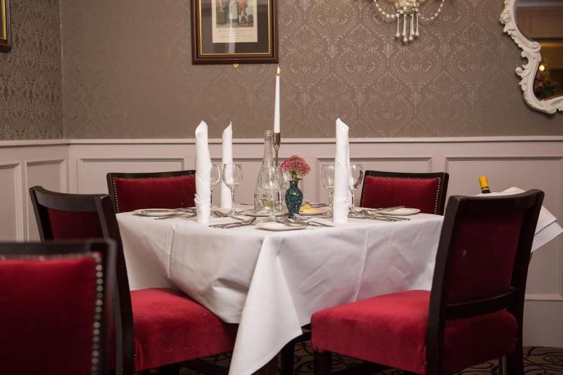 The Devon Inn Hotel image