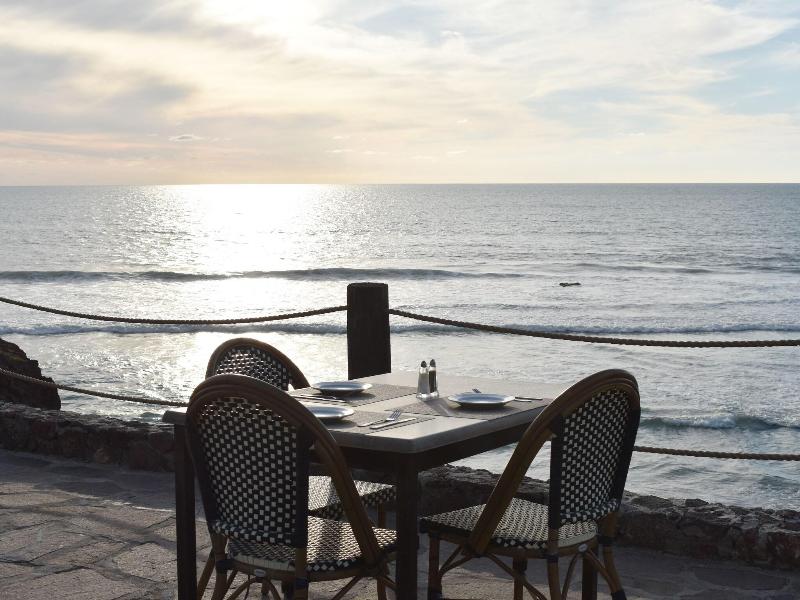 Hotel Castillos Del Mar image