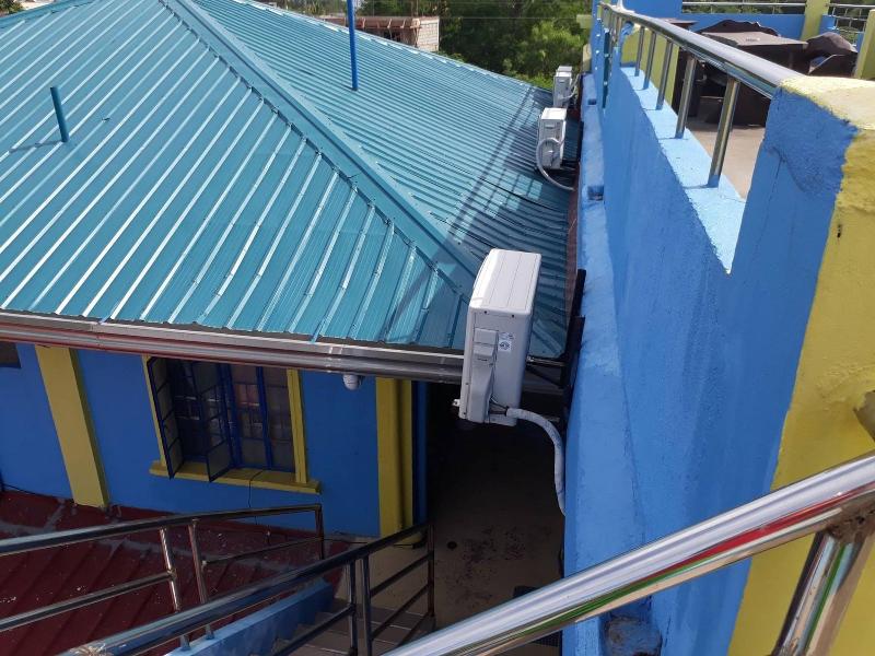 Ravara - Natividad Pension House image