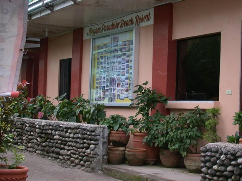Megan's Paradisio Beach Resort image