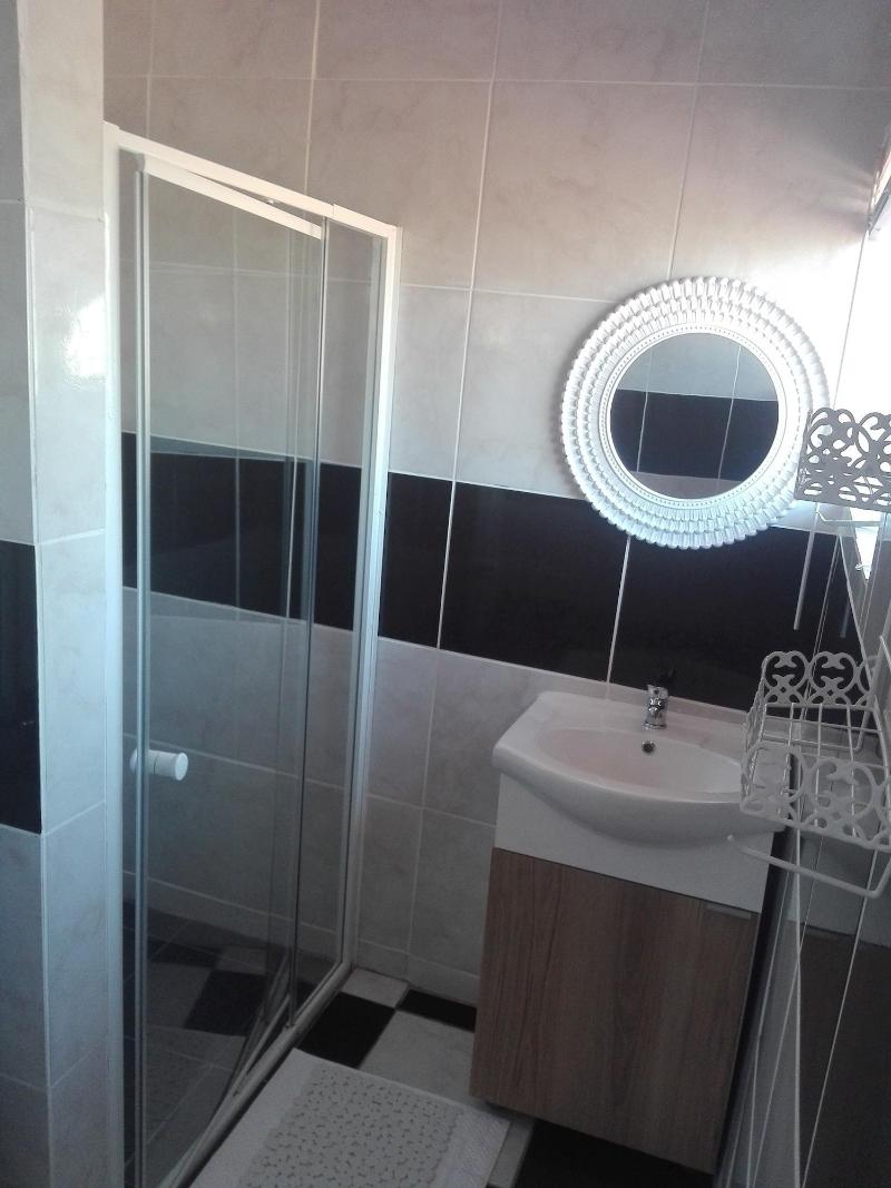 Joezebel Guest House image