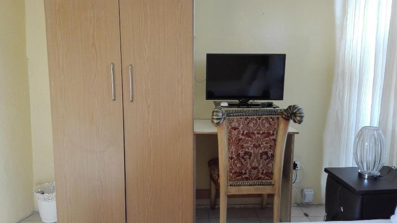 Joezebel Guest House image