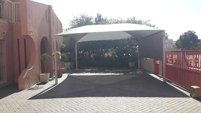 Diphororo Guest House image